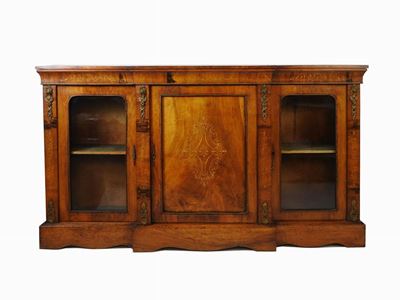 Credenza Impiallacciata in Noce