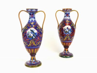 Coppia di Vasi in Terracotta Smaltata a Lustro