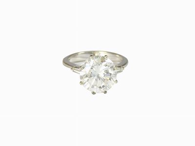 Anello Solitario in Oro Bianco e Diamante
