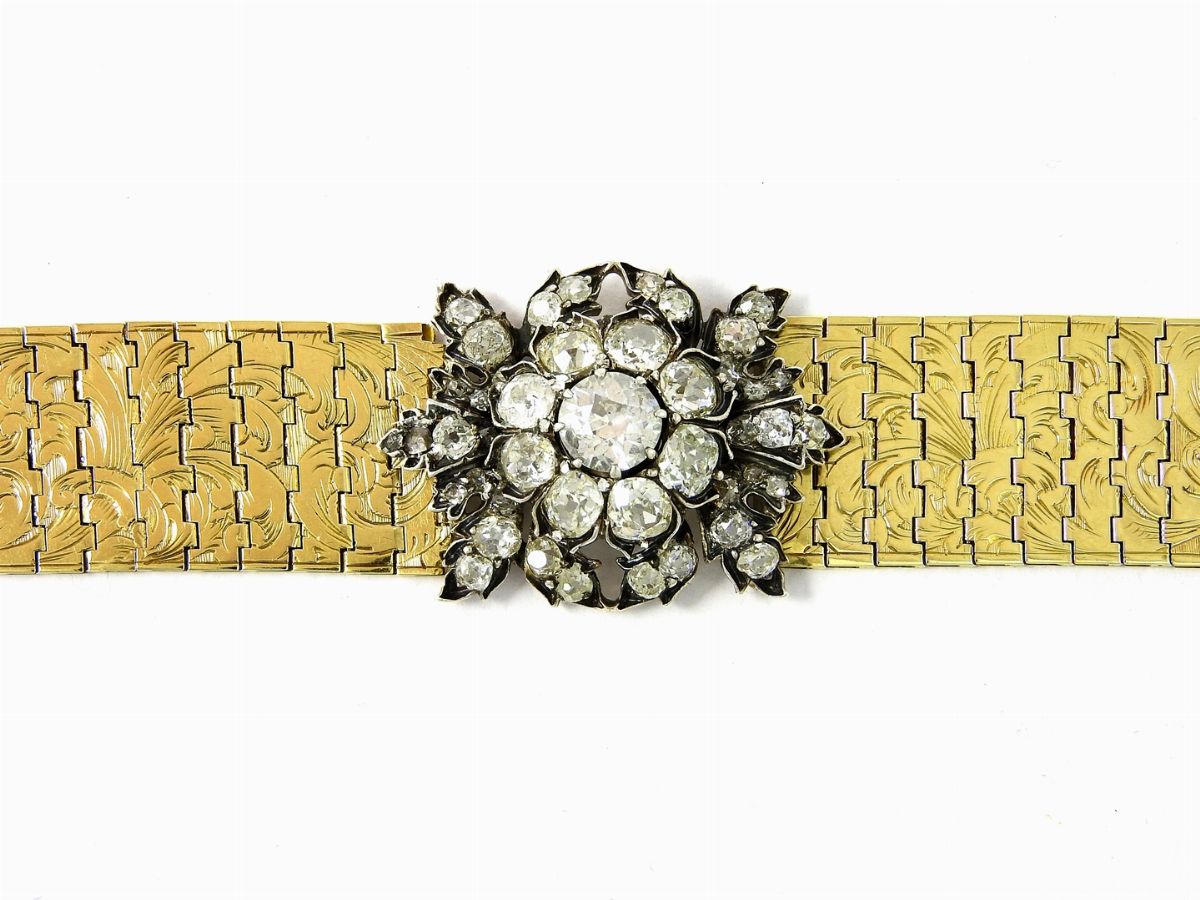 Bracciale in Oro Giallo a Bassa Lega con Centro in Argento e Diamanti