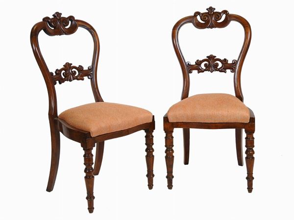 A Set of Four Walnut Chairs  (second half of 19th Century)  - Auction Furniture and Old Master Paintings - III - Maison Bibelot - Casa d'Aste Firenze - Milano