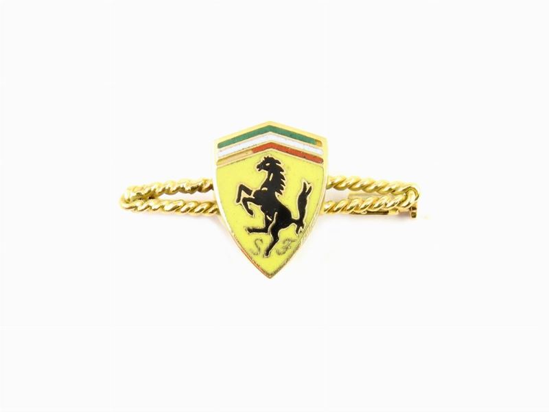 Spillino Ferrari in Oro Giallo e Smalti Policromi