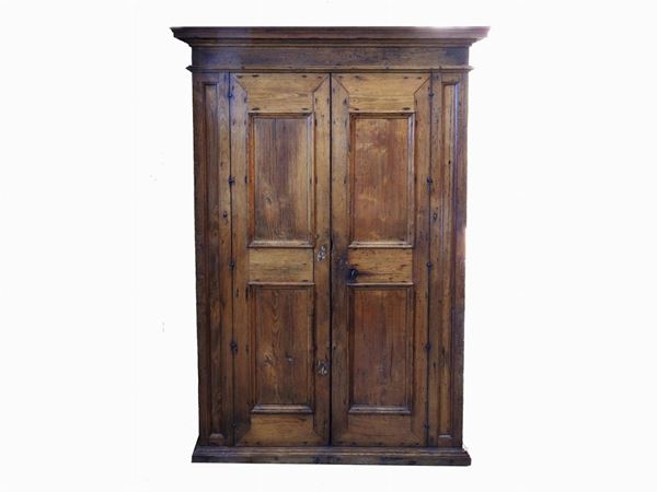 Softwood Cabinet  (17th Centur)  - Auction Modern and Contemporary Art - IV - Maison Bibelot - Casa d'Aste Firenze - Milano