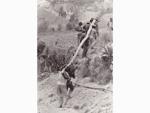 Sebastiao Salgado : Uomini a lavoro, Perù 1978  ((1859-1924))  - Asta Un viaggio nella Fotografia d'autore - Maison Bibelot - Casa d'Aste Firenze - Milano