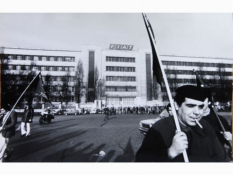 Pederzoli - Scioperanti Davanti alla Fiat, Torino 1975
