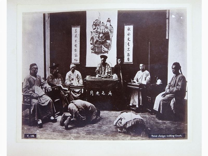 W. E. Sharp Anonimo e - China - Tatai (judge) Holding Court e The Ling-che - Execution in China 1...