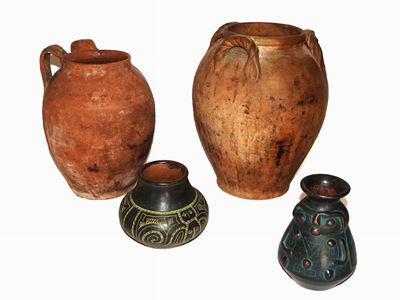 Lotto di Oggetti in Terracotta