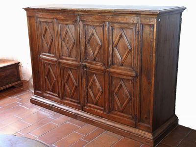 Credenza in Legno Tenero