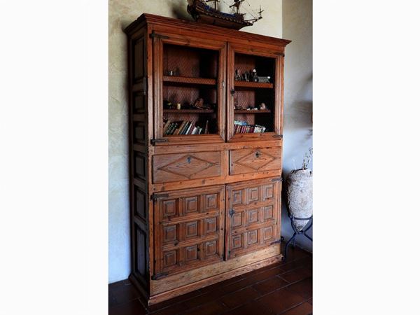 Softoow Cabinet  (Spain, 17th/18th Century)  - Auction An antique casale: Furniture and Collections - I - II - Maison Bibelot - Casa d'Aste Firenze - Milano