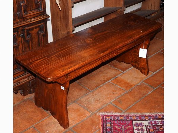 Small Chestnut Bench  - Auction An antique casale: Furniture and Collections - I - II - Maison Bibelot - Casa d'Aste Firenze - Milano