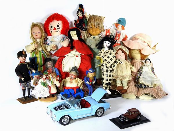 Lotto di giocattoli d'epoca  - Asta Un antico casale: arredi e collezioni - I - II - Maison Bibelot - Casa d'Aste Firenze - Milano