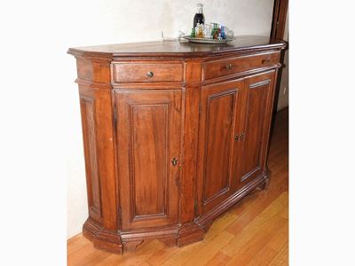 Credenza Impiallacciata in Noce
