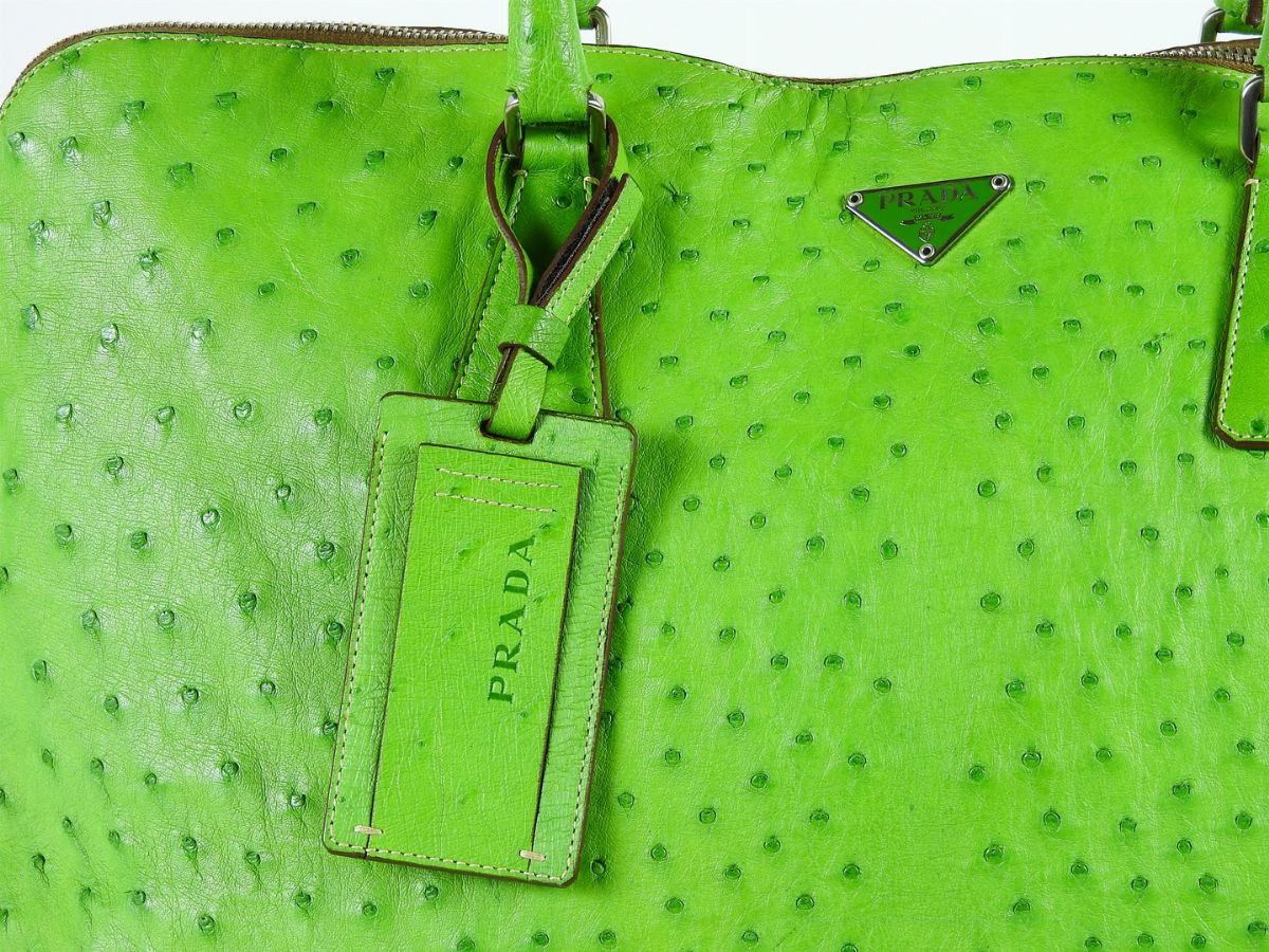 Borsa a Spalla Prada in Struzzo Verde