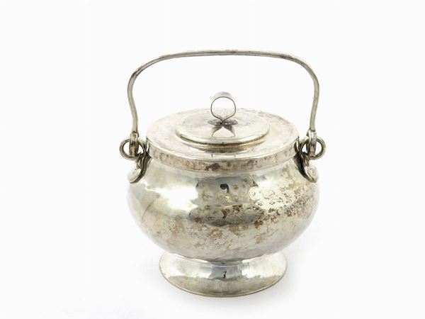 Silver Sugar Bowl  - Auction An antique casale: Furniture and Collections - II - III - Maison Bibelot - Casa d'Aste Firenze - Milano