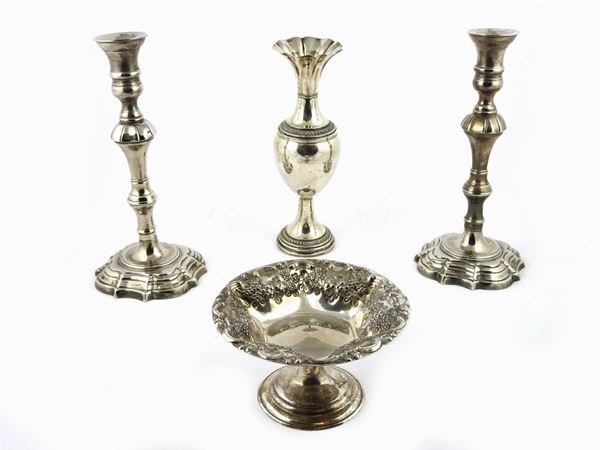 Silver and Silver-plated Lot  - Auction An antique casale: Furniture and Collections - II - III - Maison Bibelot - Casa d'Aste Firenze - Milano