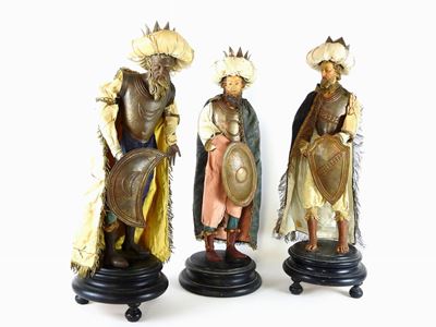 Tre Personaggi del Presepe in Terracotta Policroma