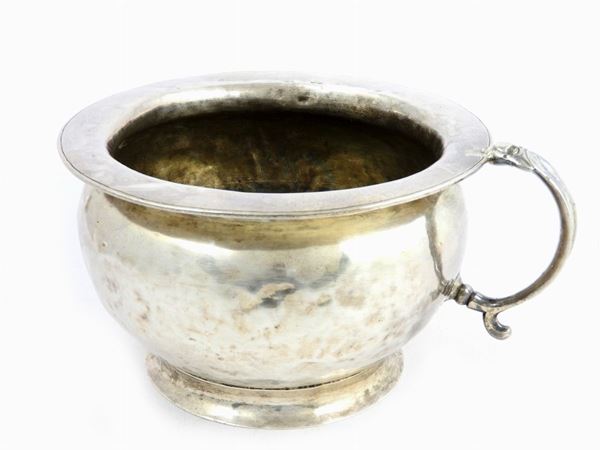 Antico vaso da notte in argento - Asta Un antico casale: arredi e