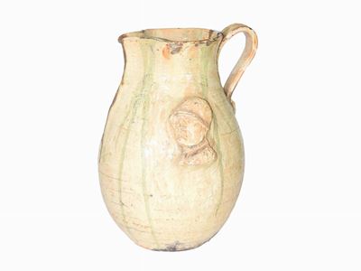 Brocca in Terracotta Smaltata nei Toni del Beige