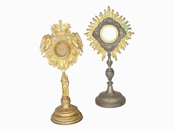 A Silver-plated and Gilded Metal Monstrance and a Gilded Metal Reliquary  (19th Century)  - Auction An antique casale: Furniture and Collections - I - II - Maison Bibelot - Casa d'Aste Firenze - Milano