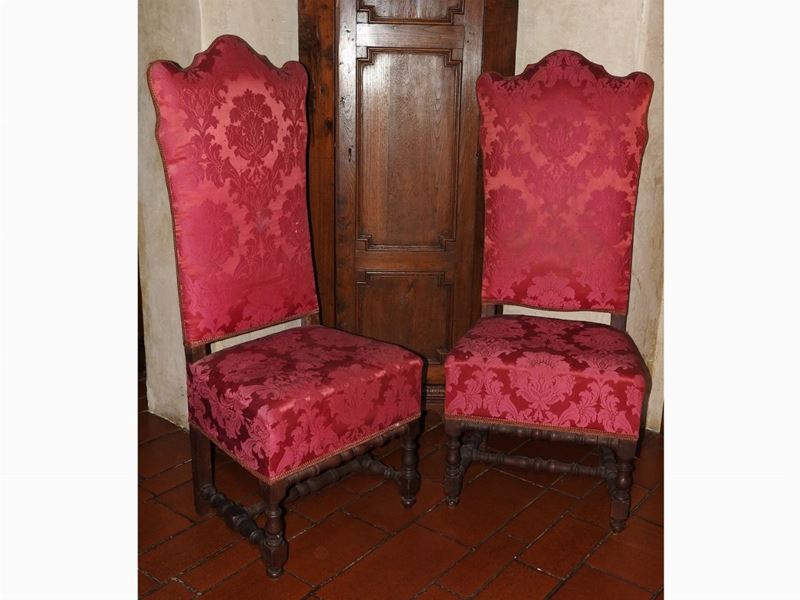 Coppia di Seggioloni in Noce