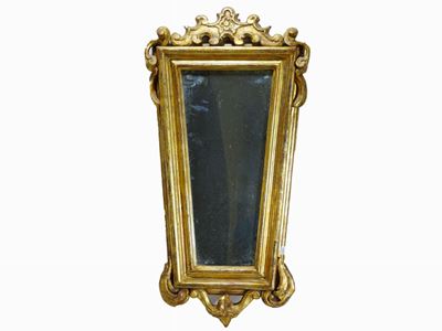 Ventola in Legno Intagliato e Dorato