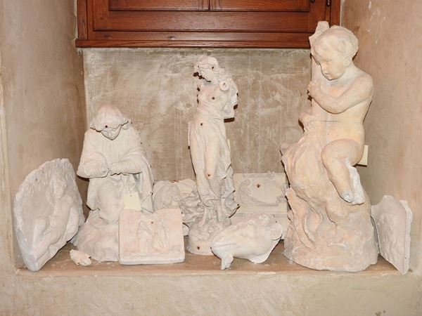 Lot of Plasetr Casts  - Auction An antique casale: Furniture and Collections - II - III - Maison Bibelot - Casa d'Aste Firenze - Milano