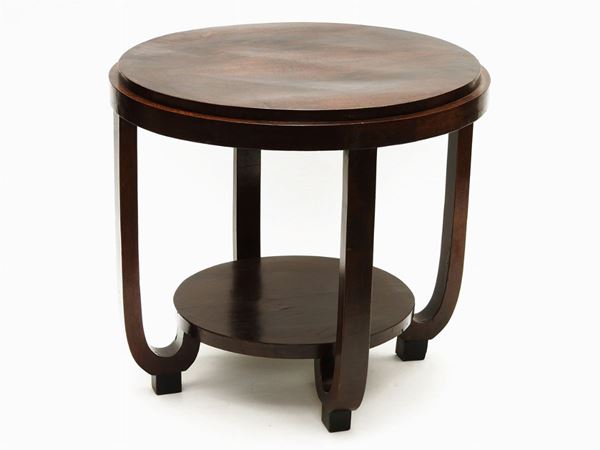 Walnut Veneered Round Coffee Table  (Deco Period)  - Auction The collector's house: Antique, Modern and Oriental Art - Lots: 450-673 - III - Maison Bibelot - Casa d'Aste Firenze - Milano