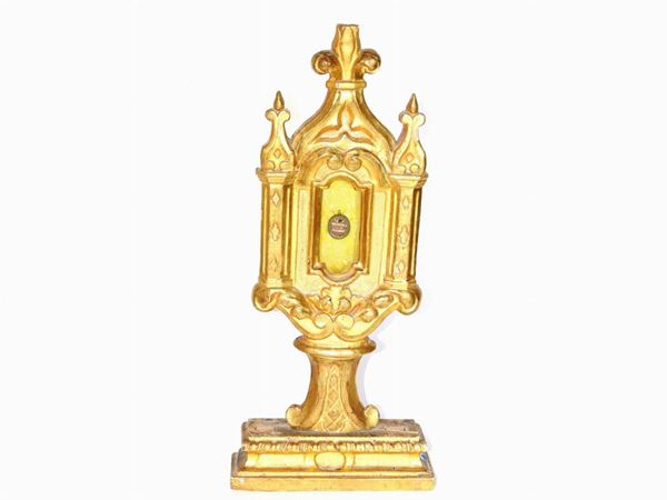 Reliquiario in legno intagliato e dorato