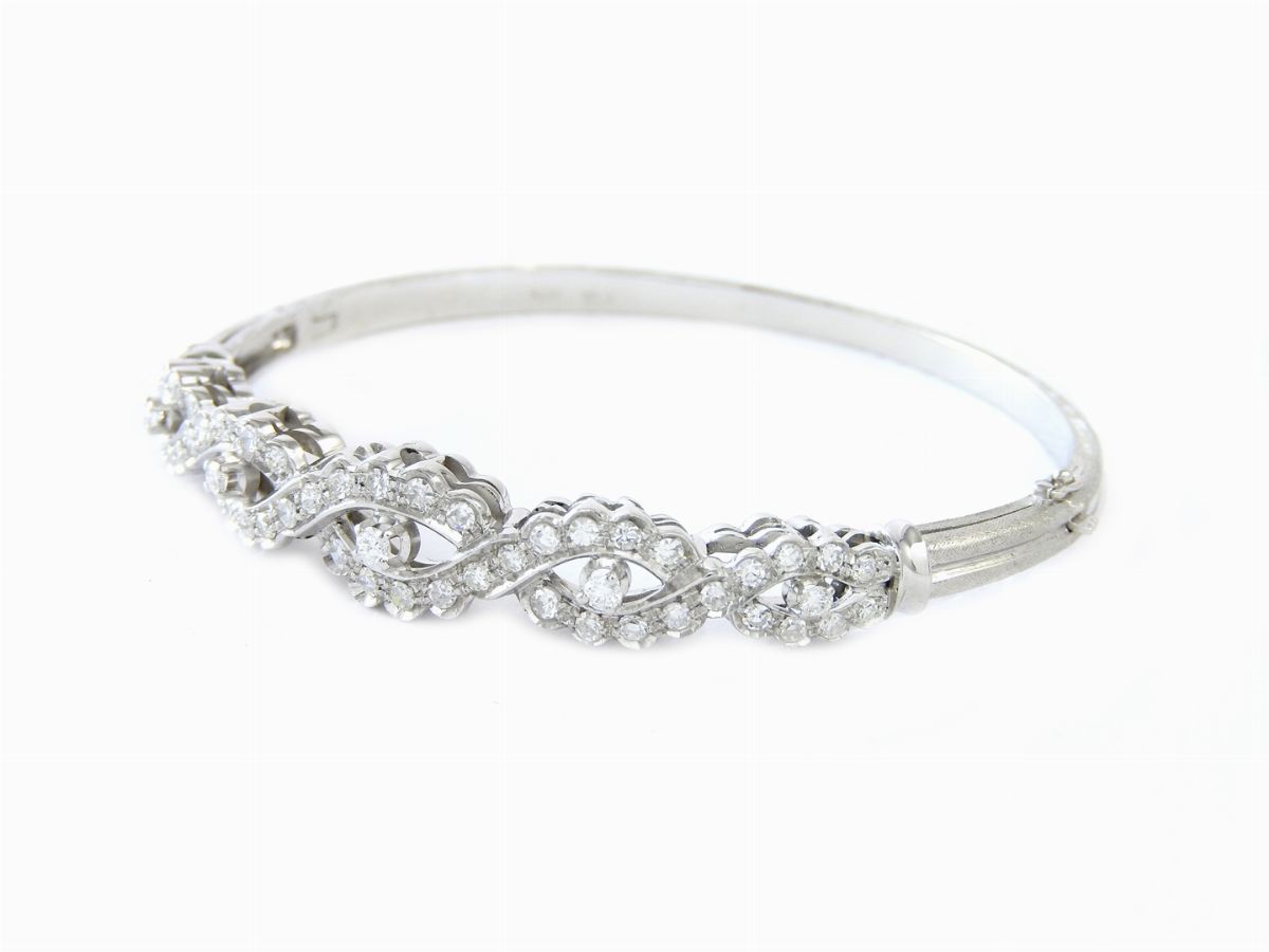 Bracciale Rigido in Oro Bianco e Diamanti