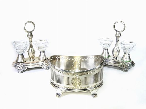 Silver-plated Lot  - Auction An antique casale: Furniture and Collections - I - II - Maison Bibelot - Casa d'Aste Firenze - Milano