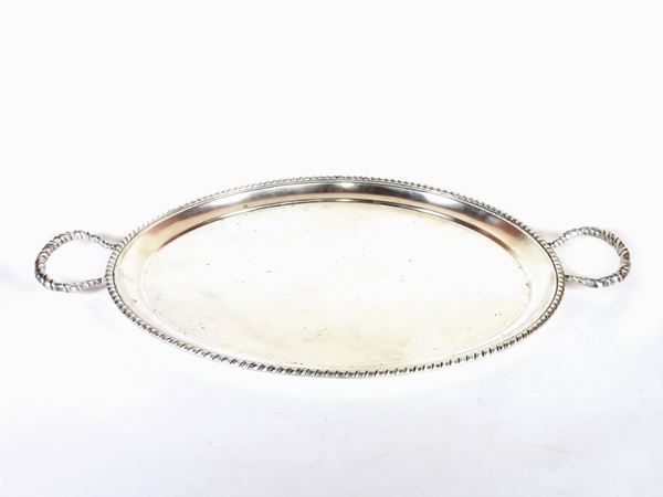 Vassoio biansato ovale in argento