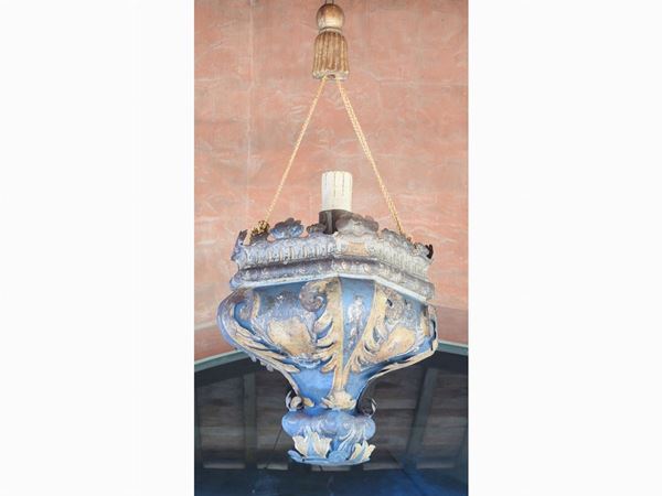 Grande lanterna in tole laccata  (XVIII secolo)  - Asta Un antico casale: arredi e collezioni - I - II - Maison Bibelot - Casa d'Aste Firenze - Milano