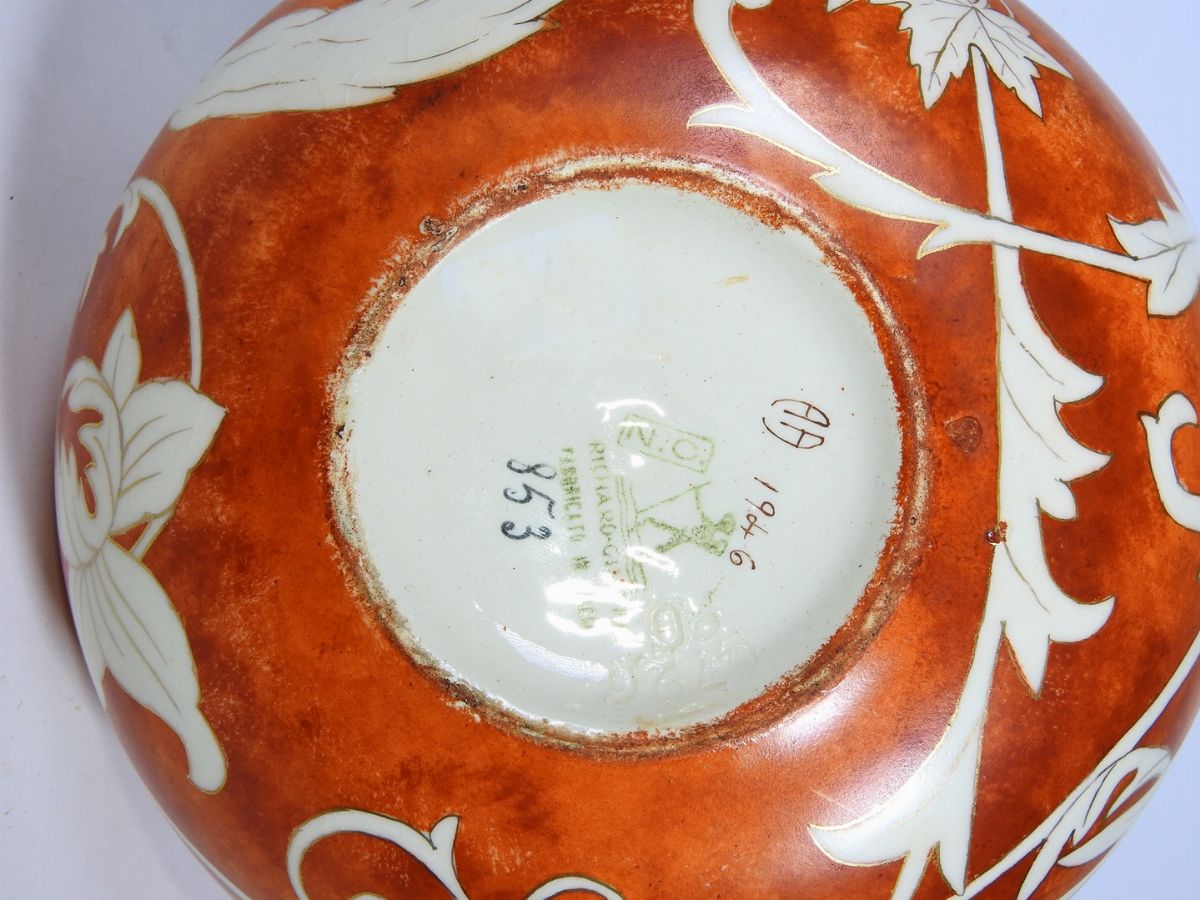 Serie di Tre Vasi in Terracotta Smaltata