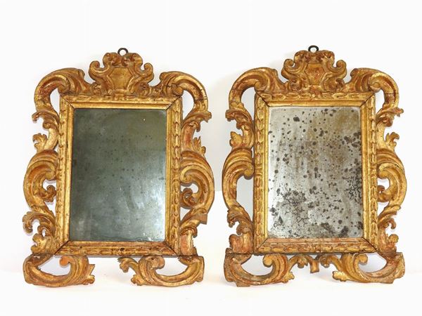 Pair of Giltwood Mirrors  (18th Century)  - Auction An antique casale: Furniture and Collections - II - III - Maison Bibelot - Casa d'Aste Firenze - Milano