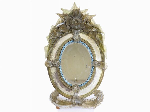 Oval Blown Glass Toilet Mirror  (19th Century)  - Auction An antique casale: Furniture and Collections - II - III - Maison Bibelot - Casa d'Aste Firenze - Milano