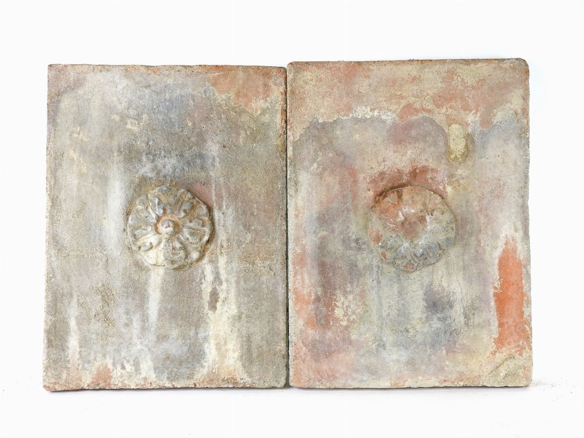 Serie di Quattro Grandi Formelle in Terracotta
