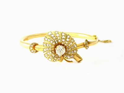 Bracciale Rigido in Oro Giallo e Diamanti