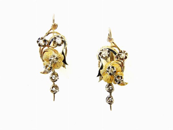 Yellow and pink gold, silver and enamel ear pendants with diamonds  (end of 19th century)  - Auction Jewels and Watches - I - Maison Bibelot - Casa d'Aste Firenze - Milano