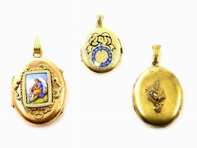 Tre Portaritratti in Oro Giallo e Rosa Varie Leghe e Smalti
