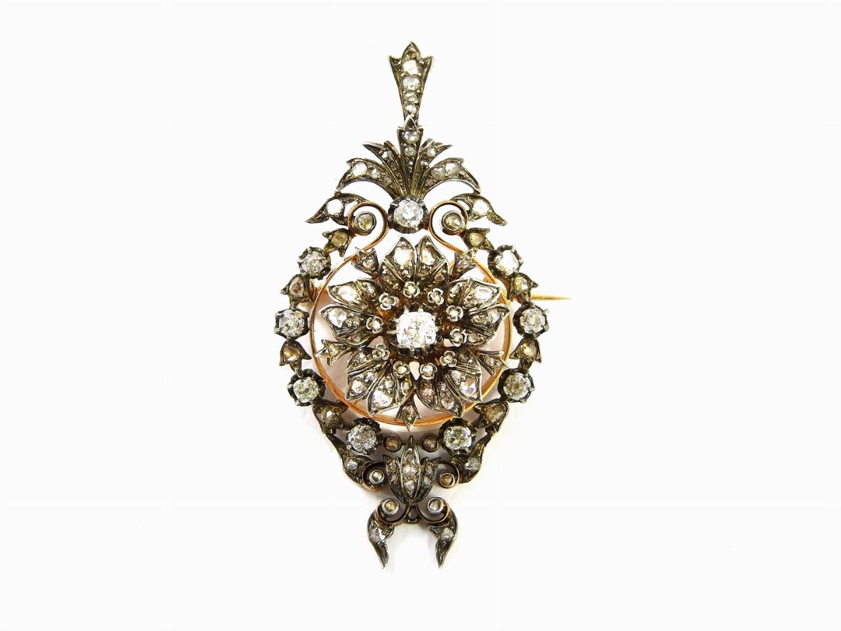 Parure Bracciale, Orecchini e Pendente in Oro Giallo, Argento e Diamanti