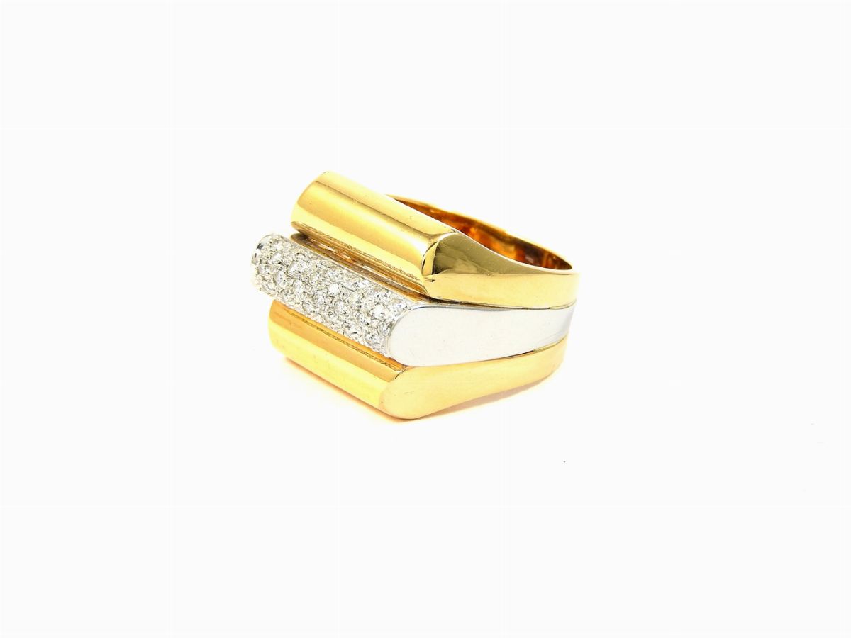 Anello in Oro Rosa e Bianco con Diamanti