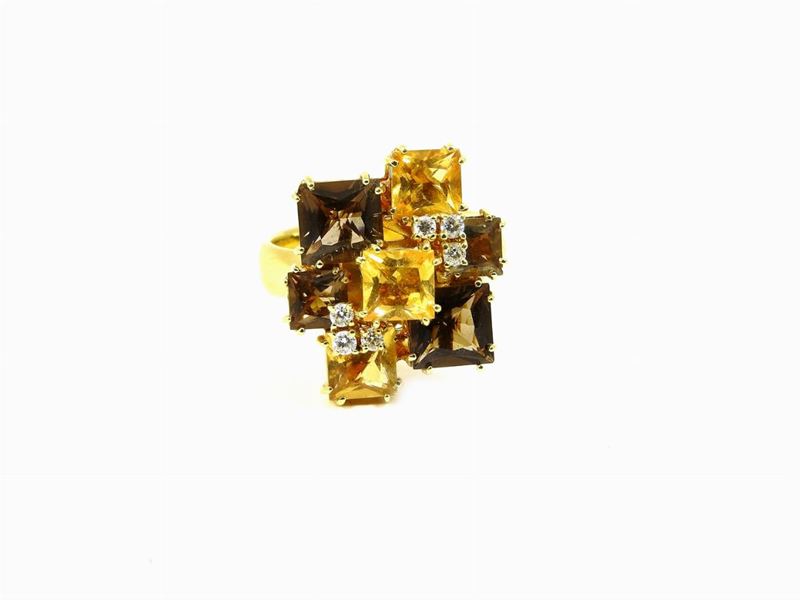 Parure Anello e Catenina con Pendente in Oro Giallo, Diamanti e Quarzi Citrini e Fumé