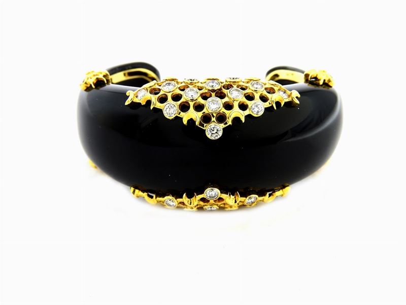 Bracciale Rigido in Oro Giallo, Diamanti e Onice