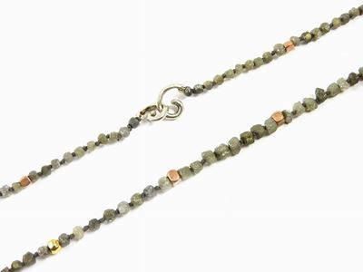 Girocollo di Diamanti Grezzi con Inserti in Oro, Rame e Argento