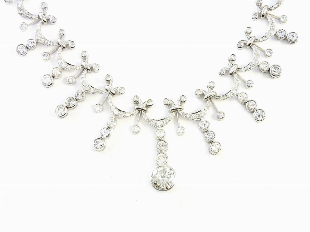 Collier in Oro Bianco e Diamanti