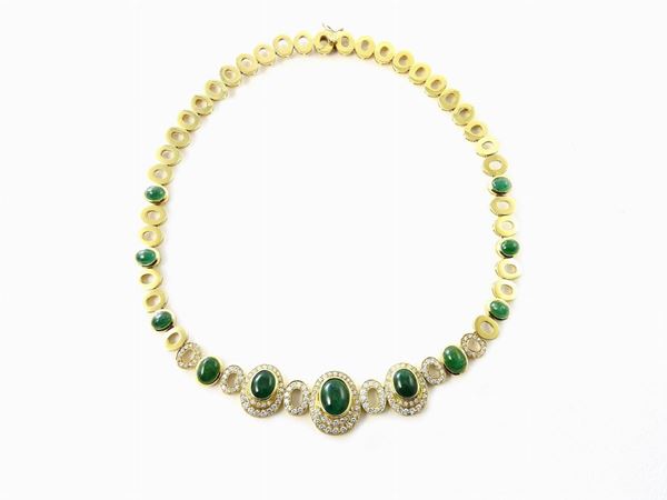 Yellow gold, diamonds and emeralds necklace