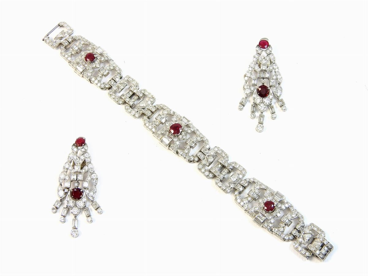 Parure Collana, Bracciale e Orecchini in Oro Bianco, Diamanti e Rubini