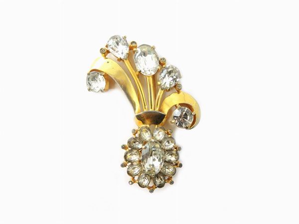 Spilla in metallo dorato e strass