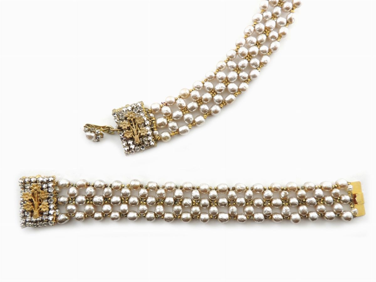 Parure Mirian Haskell in Perle Barocche Simulate, Metallo Dorato e Strass