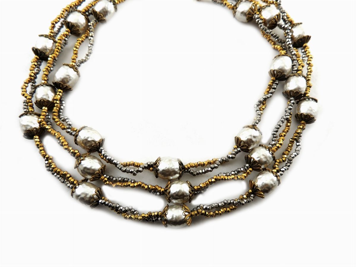 Collana Mirian Haskell in Perle Barocche Simulate e Metallo Dorato e Argentato